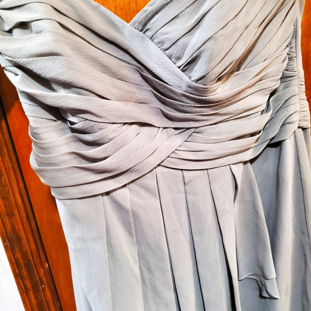 Flattering Sweetheart Neckline Grey Dress